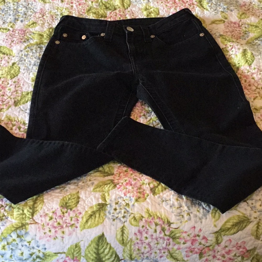 EUC True Religion Straight Leg Jeans
